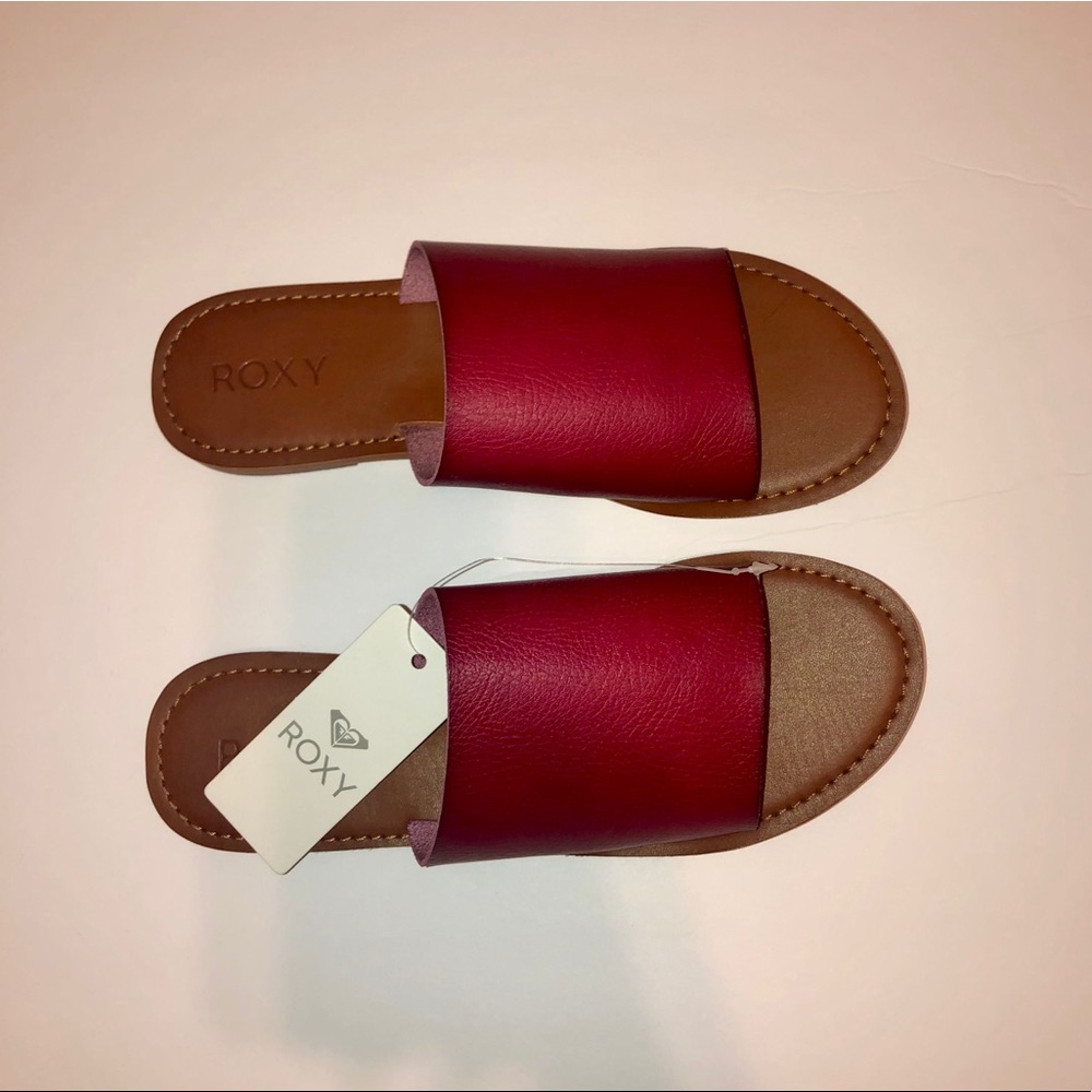 Women’s Roxy Sandals Size 9